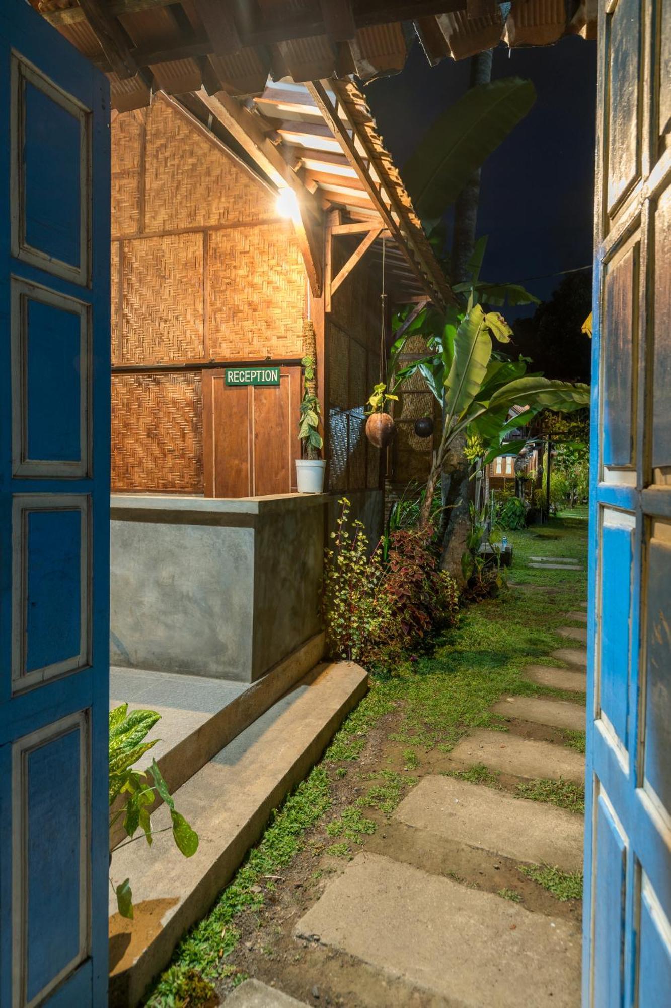 Sorongjukung Tahlia'S Villa מראה חיצוני תמונה